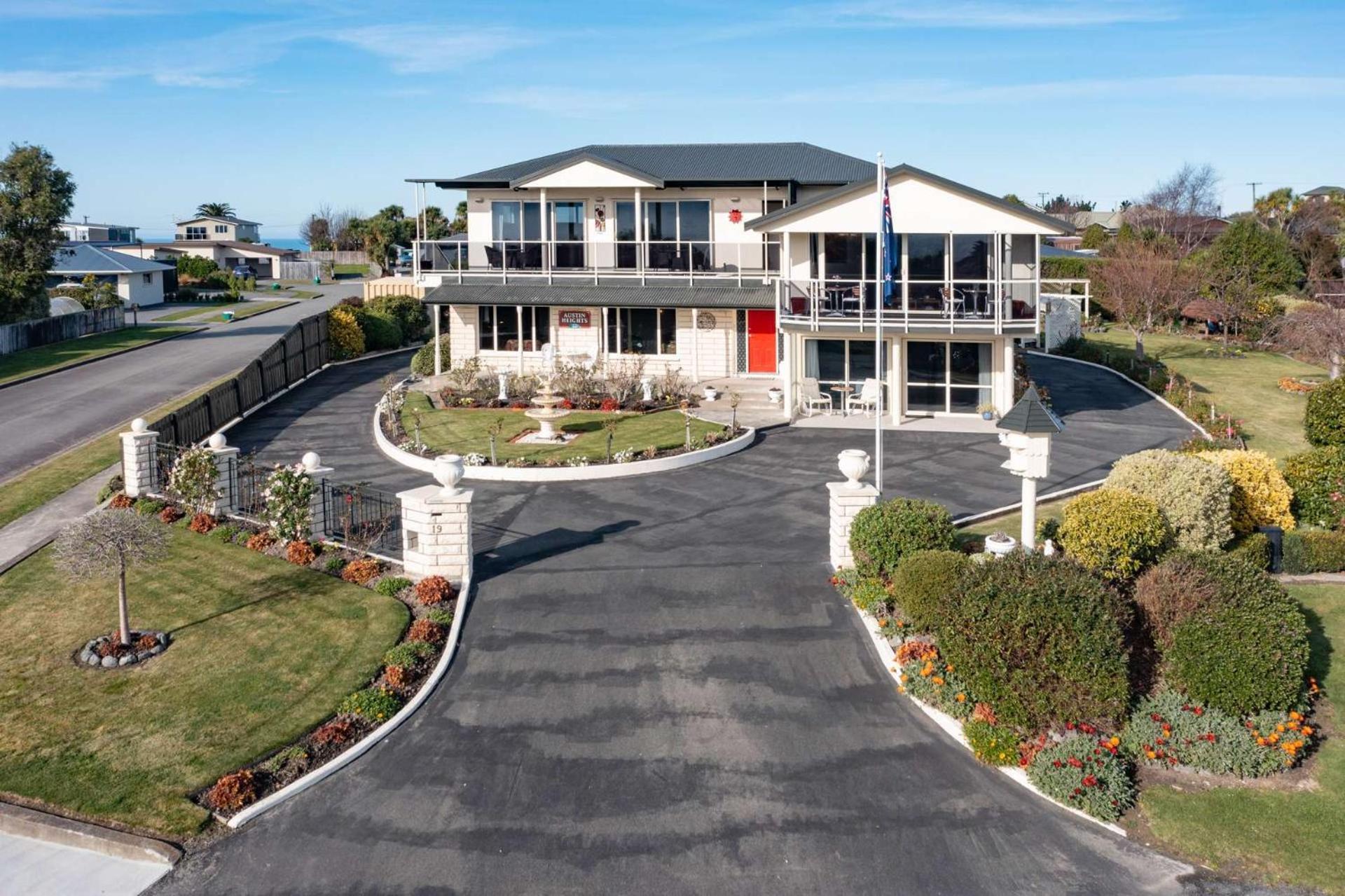 Austin Heights - Kaikoura Bed & Breakfast Exterior photo